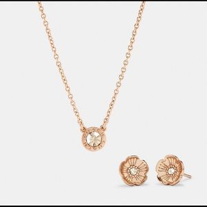 Coach Open Circle Necklace And Tea Rose Stud Earrings Set